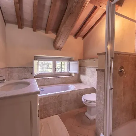 Sleeps 6 Pool Wifi *