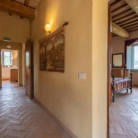 Sleeps 6 Pool Wifi * Pesciano